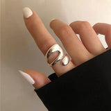 Irregular Geometric Ring